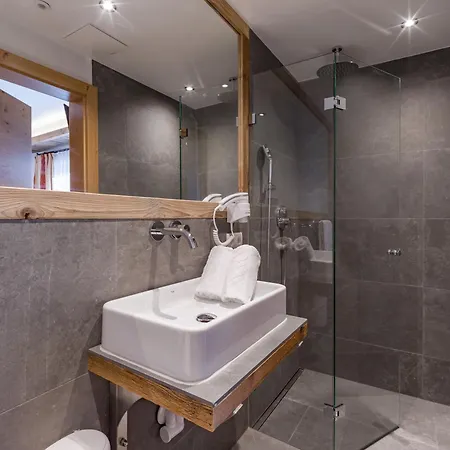 Tennenwirt - Adults Only 2* سول